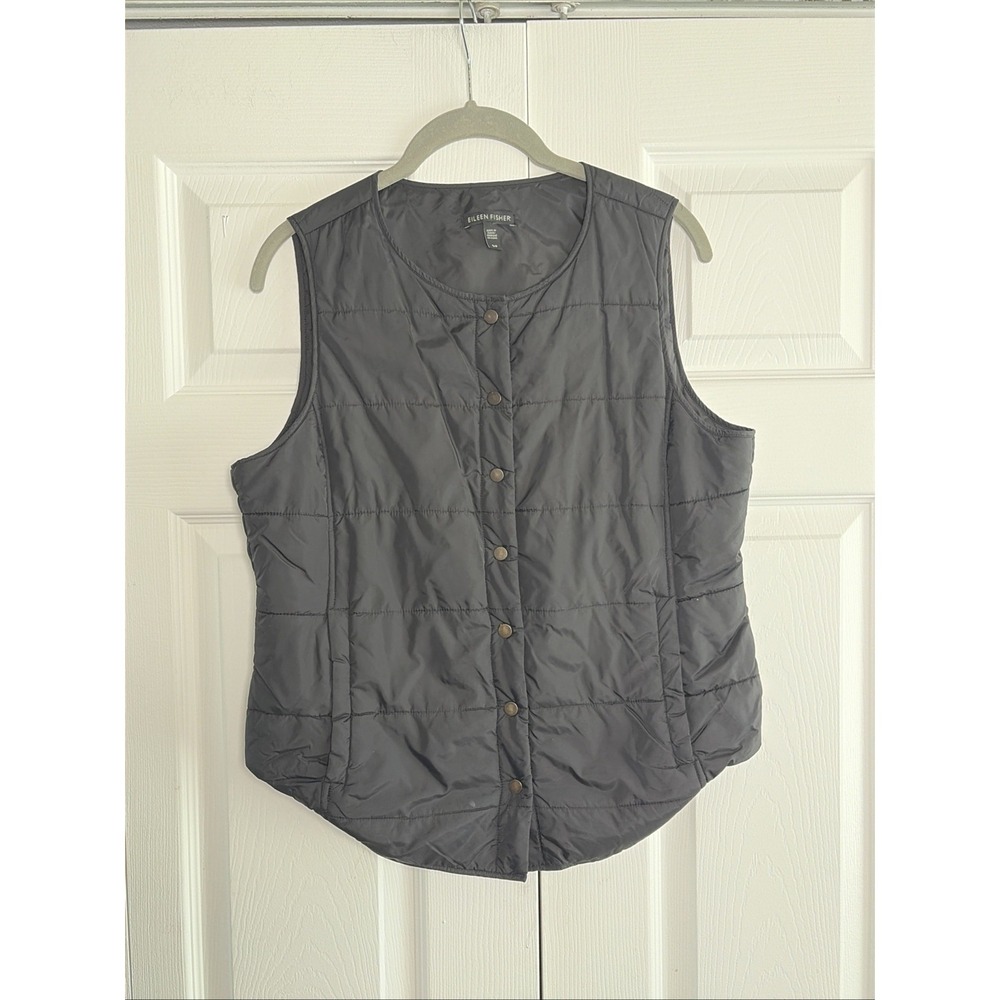 Eileen‎ Fisher Quilted Puffer Vest Womens Size Small Black Snap Front Equestrian